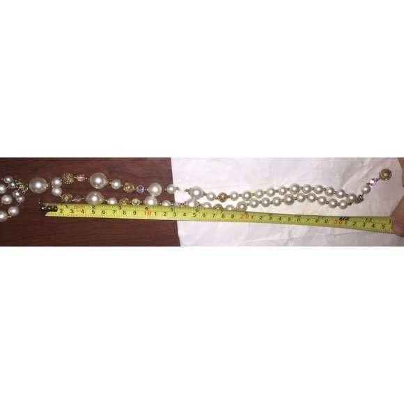 Womens Faux Pearl and Crystal Drop Necklace with 2 Pairs of Earrings - Picture 9 of 9